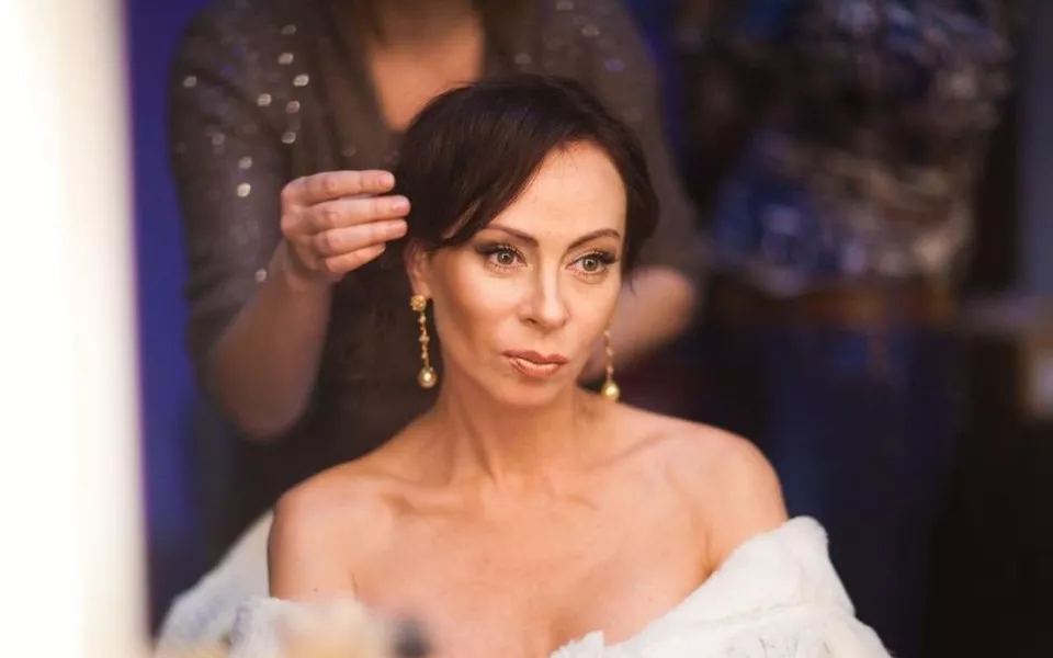 Певица Марина Хлебникова находится в коме после пожара