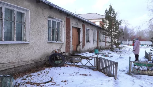Аварийный детсад в одном из районов Алтайского края 60 лет не видел ремонта