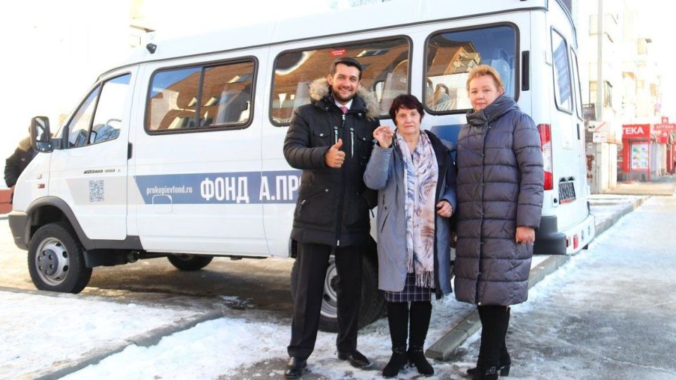 Новый микроавтобус для Ельцовского района