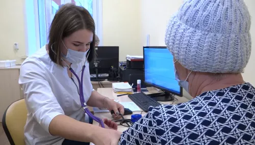 В ЦРБ Троицкого района произошло мощное кадровое пополнение