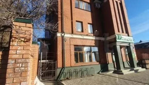 В центре Барнаула продают здание Алтайтурцентра