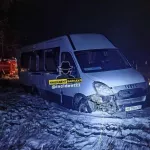 Четыре человека пострадали в ДТП с рейсовым автобусом на Алтае