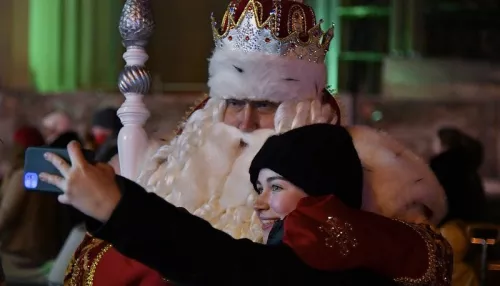 Блогер записал обращение главного Деда Мороза страны к жителям Алтая