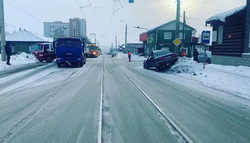 Пострадавшую в ДТП с КамАЗом школьницу отпустили домой