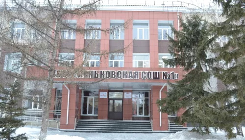 Более 80 млн рублей стоил ремонт Леньковской школы №1 Благовещенского района 