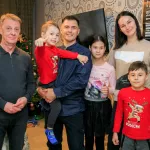 Мэр Барнаула исполнил новогоднюю мечту десятилетней девочки