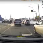 В Барнауле автомобиль сбил двух пешеходов на зебре