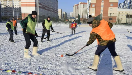 Турнир по хоккею на валенках пройдет 4 января в Барнауле