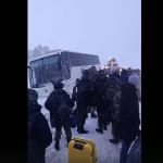 Автобус Белокуриха – Новосибирск слетел с трассы, чтобы избежать ДТП