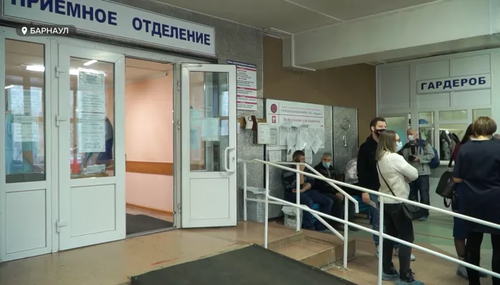 В Алтайском крае число заражений коронавирусом превысило 500 в сутки