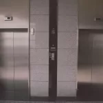 В мэрии Барнаула рассказали подробности об упавшем лифте с людьми