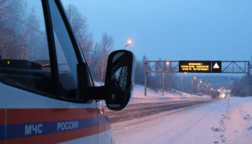 В 23 районах Алтайского края перекрыли участки дорог из-за непогоды
