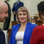 Лидер алтайских коммунистов уступила думский округ коллеге, которую сейчас судят