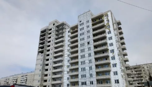 В Барнауле уже 13 лет не могут построить дом с квартирами для сотрудников ФСБ