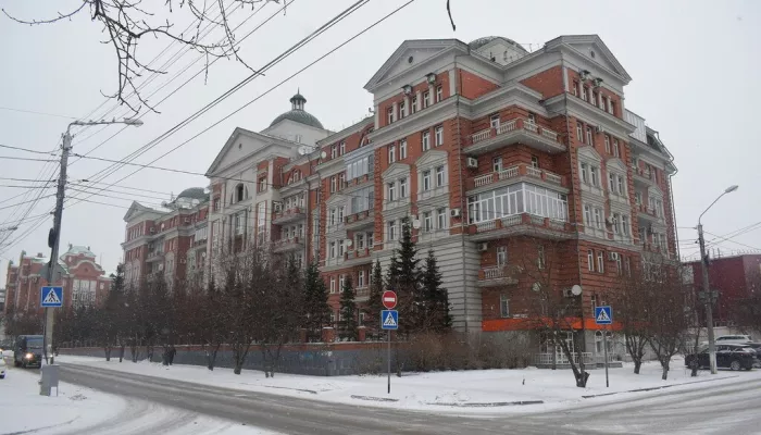 В Барнауле за рекордную сумму продают квартиру в евдокимовском доме