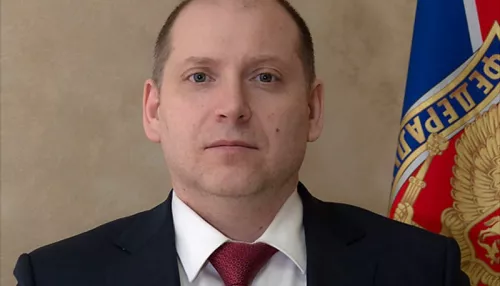 Новым руководителем управления ФСБ в Алтайском крае стал Роман Плотников