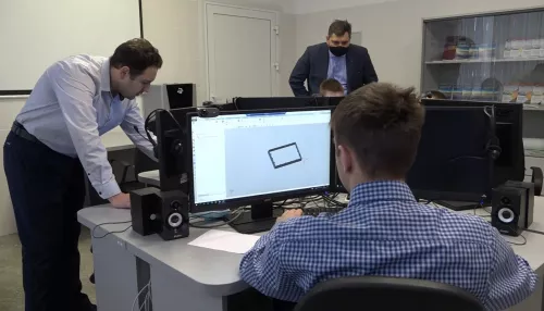 Алтайские будущие инженеры моделируют сложнейшие 3D-конструкции