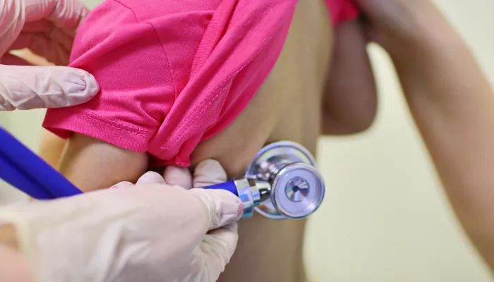 Самым добрым докторам. Трогательные и искренние поздравления с Днем педиатра