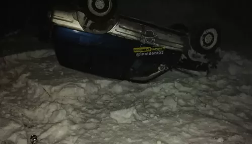 В барнаульском поселке ночью произошло ДТП с перевертышем