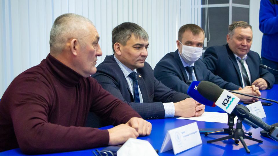 В Барнауле обсудили положение дел в биатлоне