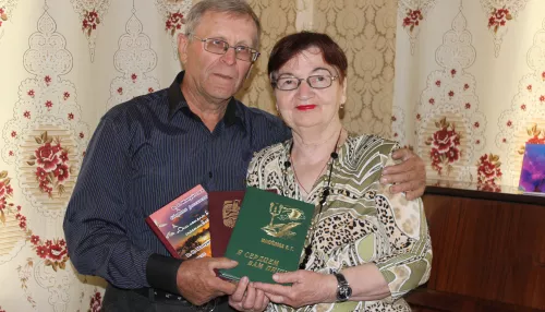 На волосок от смерти: как супруги из Горняка спасают свою жизнь писательством