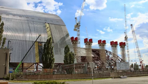 ВДВ России взяли под контроль район Чернобыльской АЭС