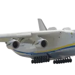 Крупнейший в мире грузовой самолет Ан-225 уничтожен на Украине