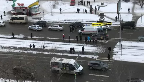 В Барнауле сбили пешехода на пересечении Антона Петрова и Попова
