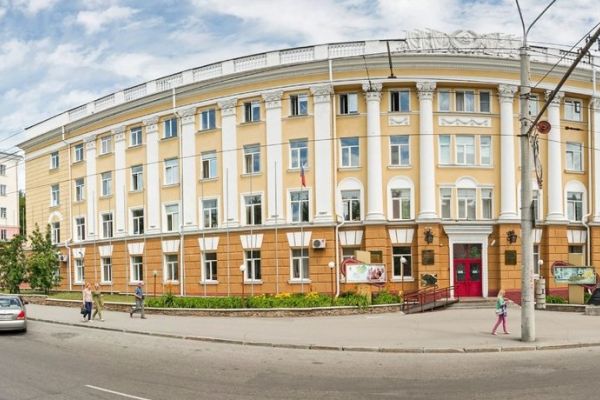 Медуниверситет барнаул. Мед институт Барнаул. АГМУ 1954. Медицинская Академия в Алтае.