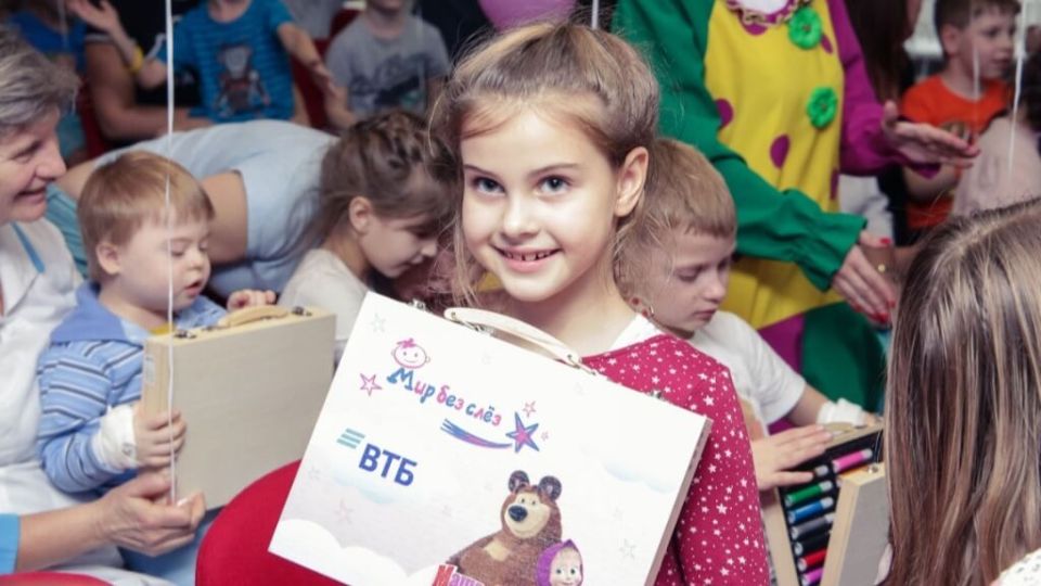 Барнаул примет участие в благотворительной программе «Мир без слёз»