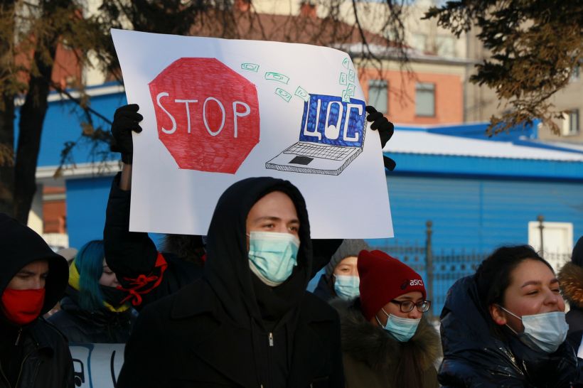 Митинг комсомольцев "Анти-Кап" в Барнауле, 29.11.2020 Фото:Олег Укладов