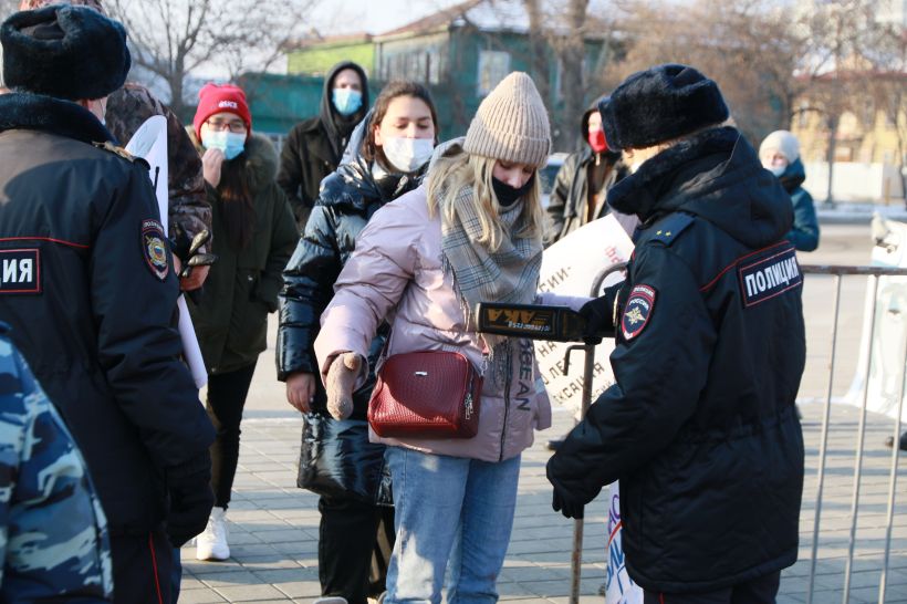 Митинг комсомольцев "Анти-Кап" в Барнауле, 29.11.2020 Фото:Олег Укладов