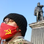 «Отобрать и поделить». Как в Барнауле прошел митинг комсомольцев «Анти-кап» (фоторепортаж и видео)