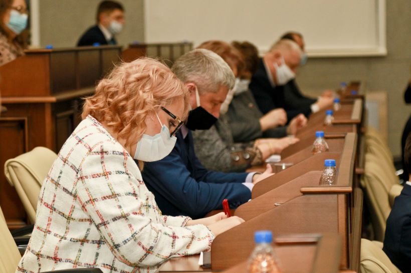 Заседание гордумы Барнаула, декабрь 2020 года Фото:Олег Укладов