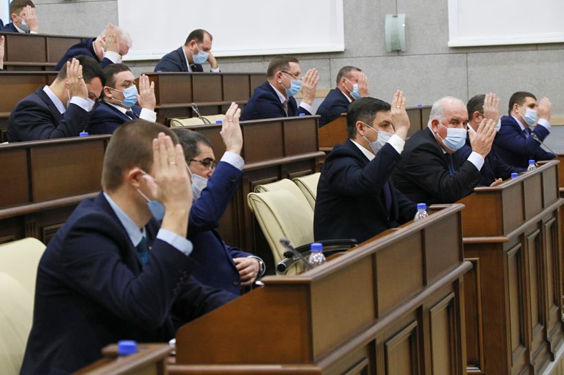Заседание гордумы Барнаула, декабрь 2020 года Фото:Олег Укладов