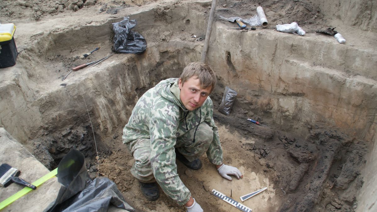 Сергей Грушин на раскопках