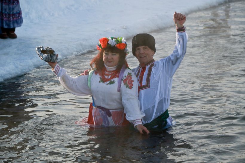 Барнаульские моржи отметили Рождество Фото:Олег Укладов