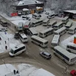 Водители бийских автобусов взбунтовались из-за нечищеных дорог