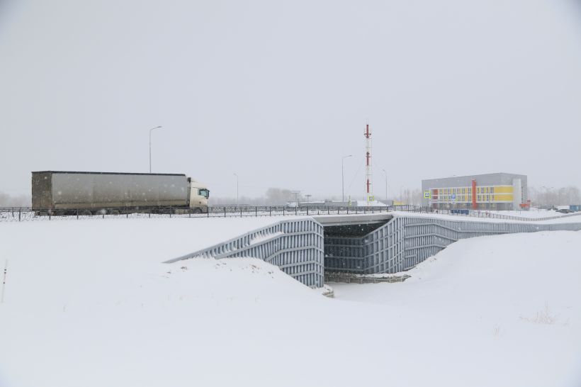 Первую партию лодок для Кубка мира по гребле на байдарках и каноэ доставили в Барнаул Фото:Олег Укладов