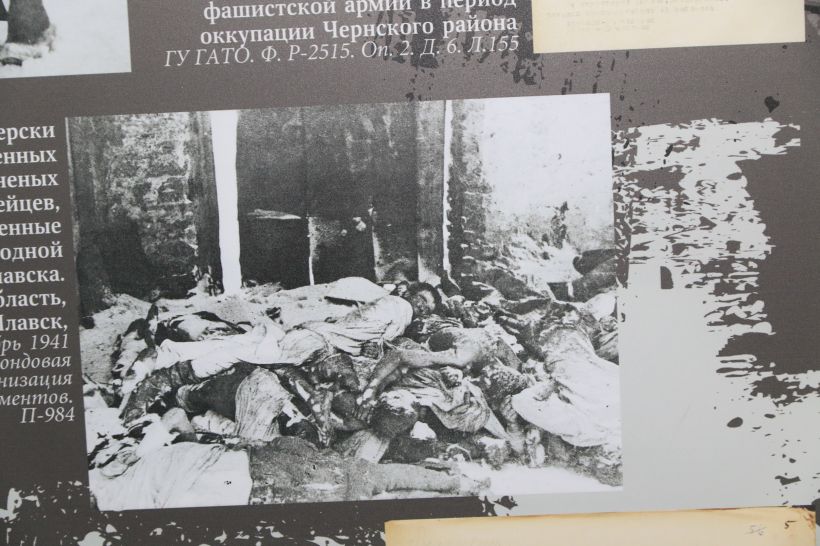 Выставка архивных документов и фото времен ВОВ Фото:Олег Укладов Выставка архивных документов и фото времен ВОВ Фото:Олег Укладов