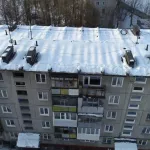 Крыши зданий в Барнауле проверили на скопления снега с помощью дрона
