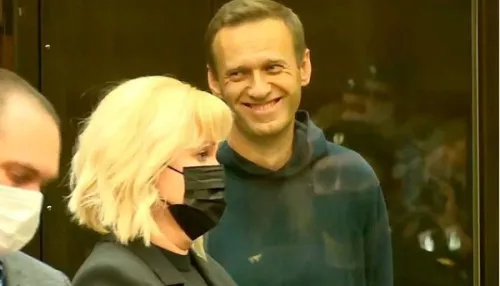 Барнаульские общественники осудили Навального за слова о ветеране ВОВ