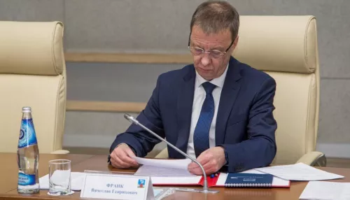Мэр Барнаула Франк потерял одну позицию в медиарейтинге первых лиц столиц регионов Сибири