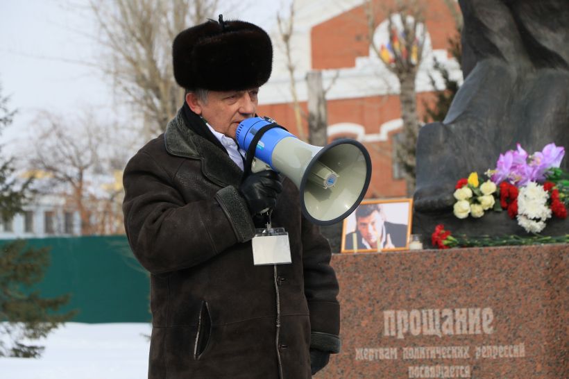 Александр Гончаренко. Акция памяти Бориса Немцова в Барнауле 28.02.2021 Фото:Олег Укладов
