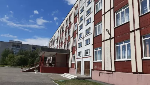 Барнаульские власти опровергли заболевание 144 учеников местной школы