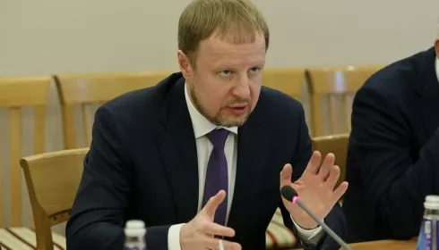 Губернатор Алтайского края Томенко поставит прививку от коронавируса