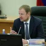 Канада ввела санкции против губернатора Алтайского края Виктора Томенко
