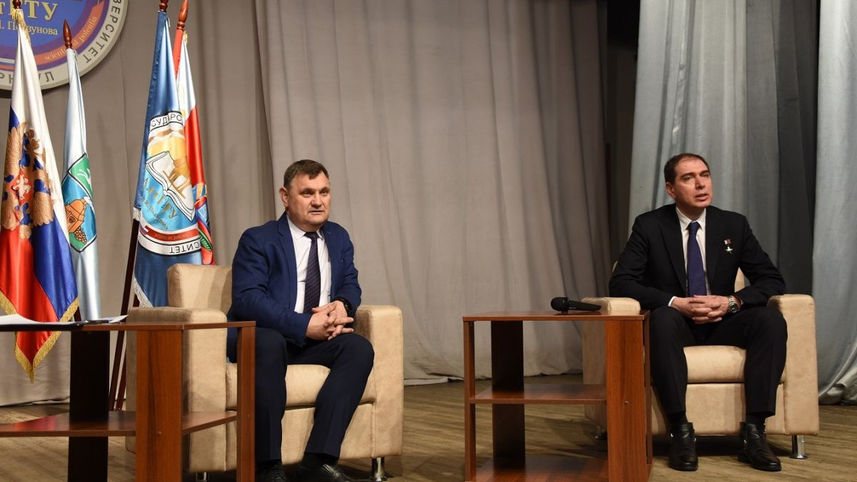 Визит представителей Фонда Мельниченко в Барнаул