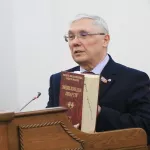 Политическая хроника недели: депутаты запретят энергетики, Томенко отчитается за год в апреле, Карлин попал в ЧС