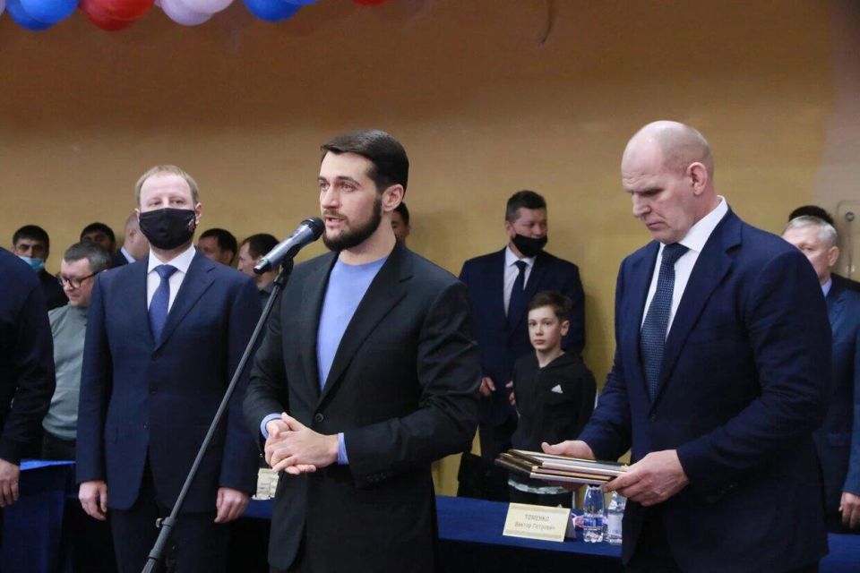 Александр Прокопьев